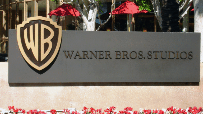 Warner Bros. Discovery Stock Rockets ~30% on Paramount Skydance Takeover Rumors - Hancerz