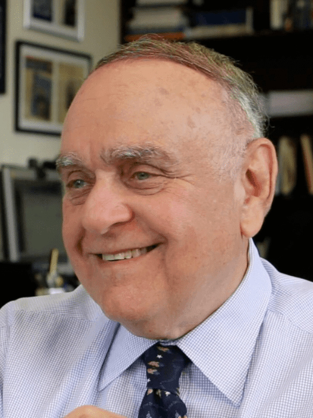 Leon Cooperman Warns: Market Enters Late Bull Phase Buffett Cautioned About